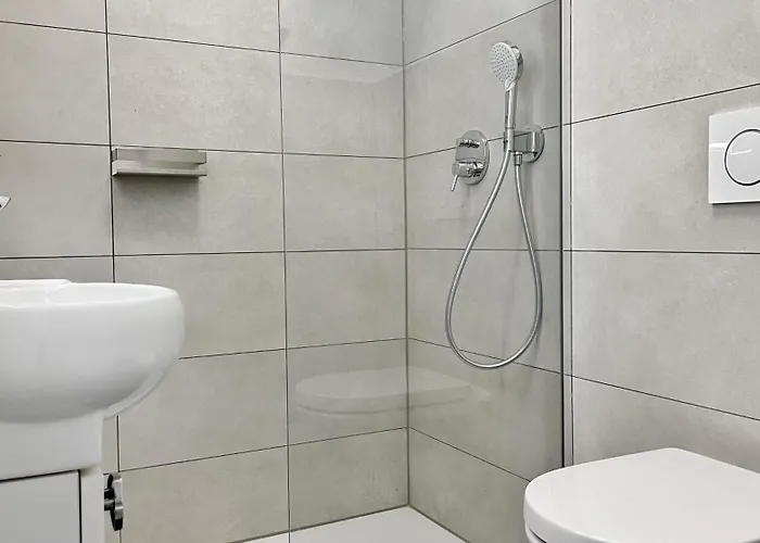 Jaybnb - Modern Eingerichtetes Zentral In Apartamento